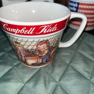 Campbell Kids White and Red Mug